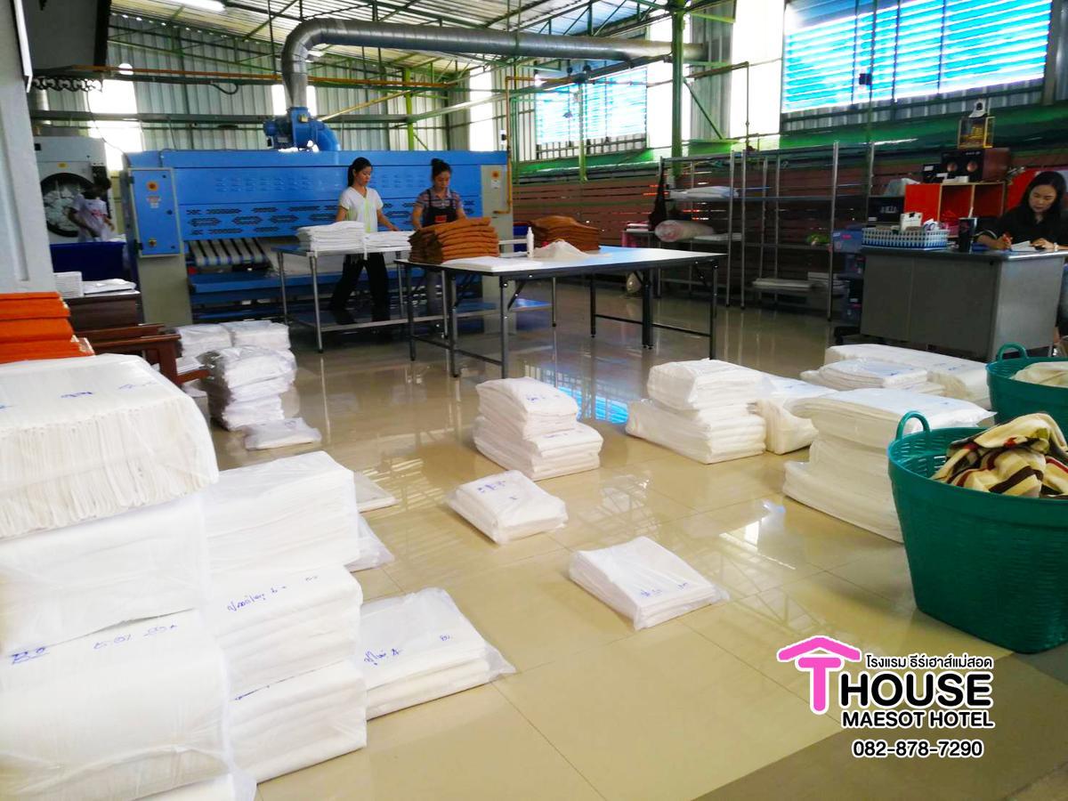 T. House Mae Sot Exterior foto